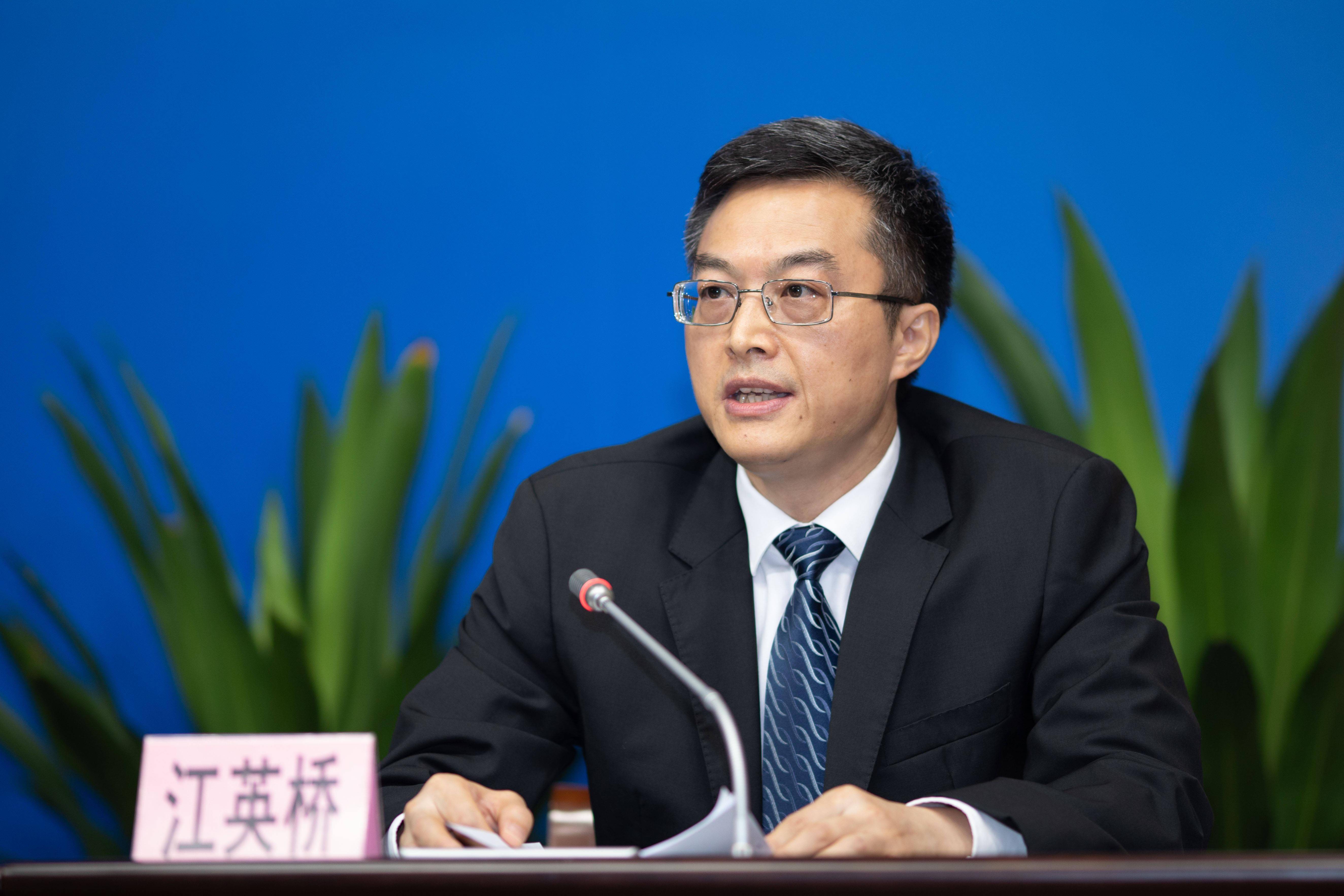 巴彦淖尔广州24小时套医保卡(广州哪里可以套社保卡)