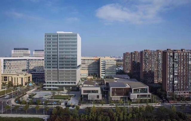 巴彦淖尔医保中心地址(宁波市医保中心地址)